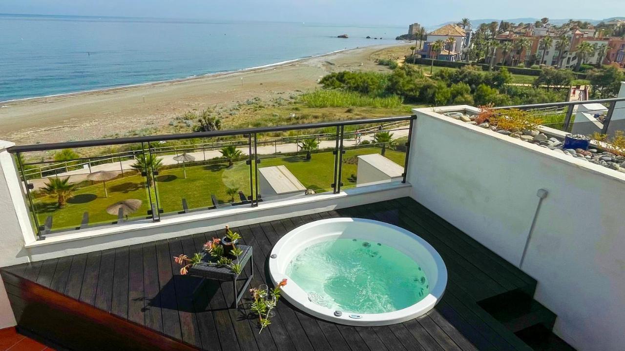 Exclusive Luxury Frontline Beach Penthouse Casares Del Mar - Estepona Ngoại thất bức ảnh